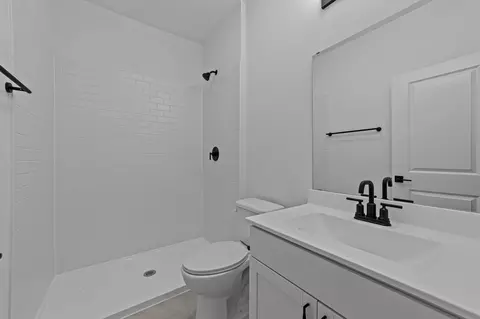 Bath - 1312 Richardson St, Howe, TX 75459 photo 3 of 4