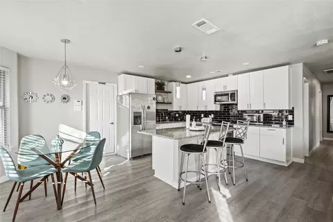 3411 Spring Mdws, Arlington, TX 76014