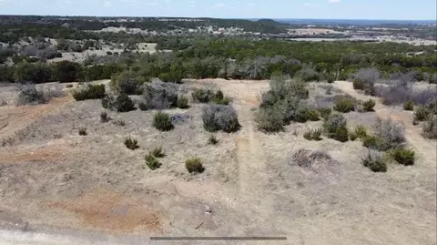 1238 Hidden Mountain Dr, Glen Rose, TX 76690