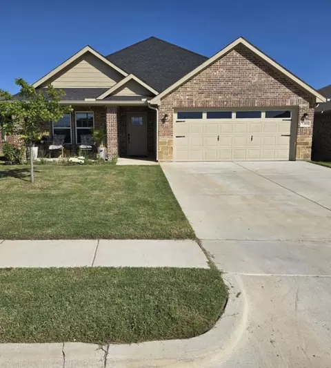 7305 Scott Dr, Greenville, TX 75402