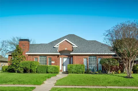 2914 Carla Dr, Rowlett, TX 75088