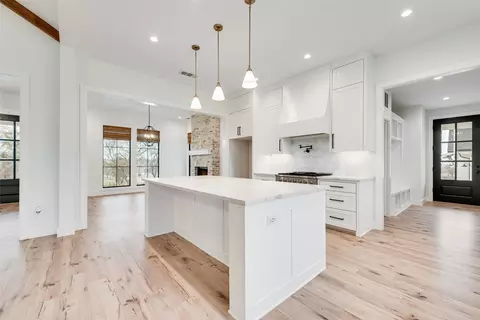 Kitchen - 14894 Markout Central, Forney, TX 75126 photo 3 of 6