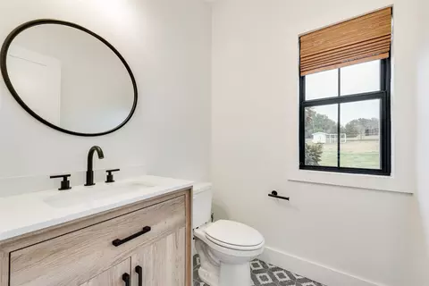 Bath - 14894 Markout Central, Forney, TX 75126 photo 6 of 7