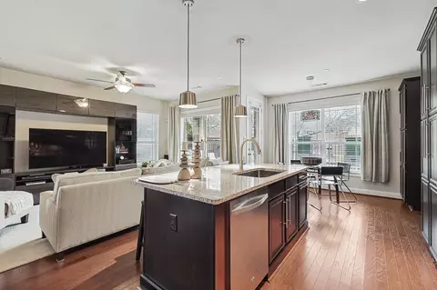 964 Brook Forest Ln, Euless, TX 76039 photo 13