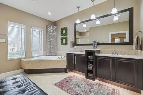 964 Brook Forest Ln, Euless, TX 76039 photo 22