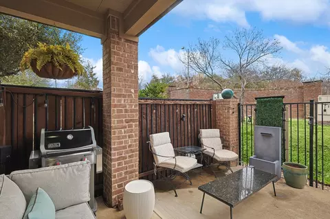 964 Brook Forest Ln, Euless, TX 76039 photo 37