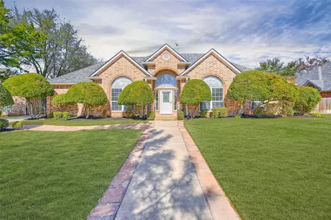 7 Ambassador Ct, Denison, TX 75020