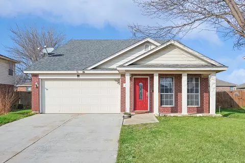 115 Maned Dr, Sanger, TX 76266