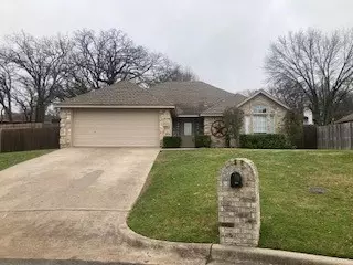 113 King Arthur Ct, Weatherford, TX 76086