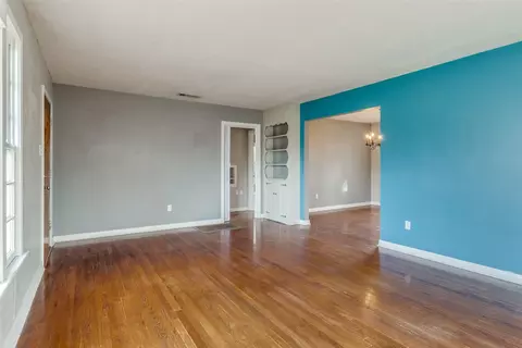 400 E Main St, Richardson, TX 75081 photo 7