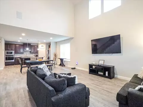 290 Shari Dr, Midlothian, TX 76065 photo 6