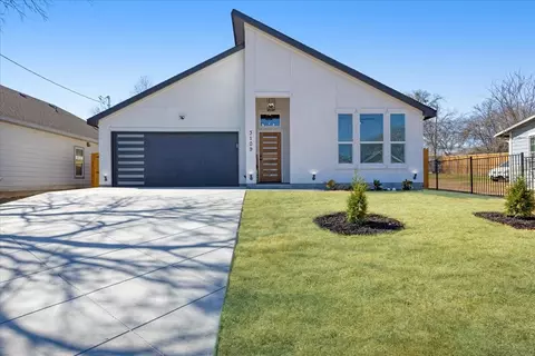 3109 Loving Ave, Fort Worth, TX 76106