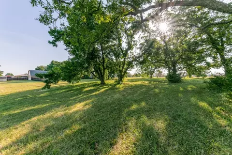 3917 Chiesa Rd, Rowlett, TX 75088