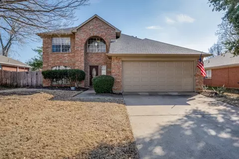 340 Ashley Oak Ln, Lake Dallas, TX 75065
