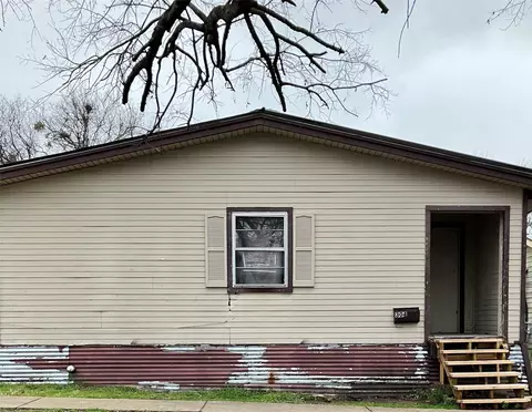 304 E Freeman St, Ennis, TX 75119