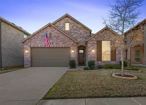 1328 Kingbird Dr, Little Elm, TX 75068