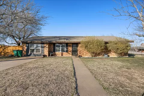 304 Independence St, Dublin, TX 76446