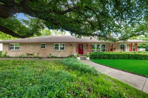 402 Brook Ln, Mckinney, TX 75069