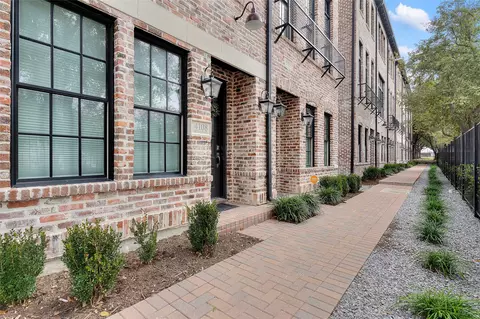 4108 Runyon Rd, Addison, TX 75001