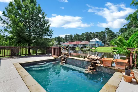 5860 S Lakeshore Dr #8, Shreveport, LA 71119