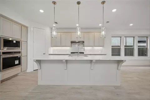 1912 Cola Dr, Van Alstyne, TX 75495 photo 2