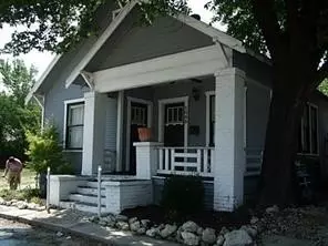 1463 W Myrtle St, Fort Worth, TX 76104