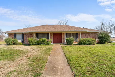 519 Estate Ln, Terrell, TX 75161