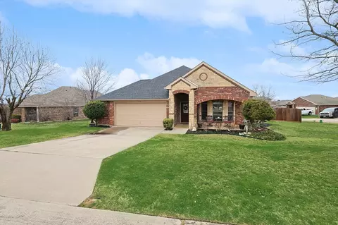 180 Cattlemans Creek Rd, Newark, TX 76071