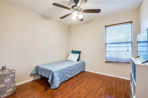 919 Sharp Dr, Cedar Hill, TX 75104 photo 18