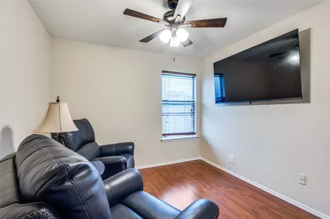 919 Sharp Dr, Cedar Hill, TX 75104 photo 14