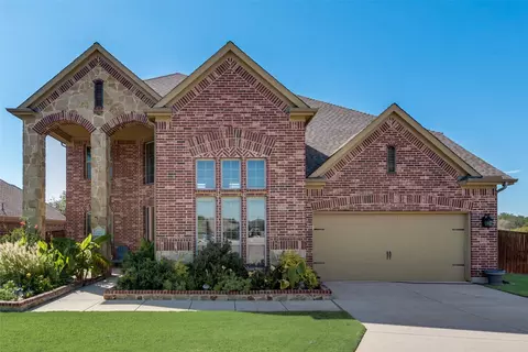 1023 Bentley Dr, Roanoke, TX 76262