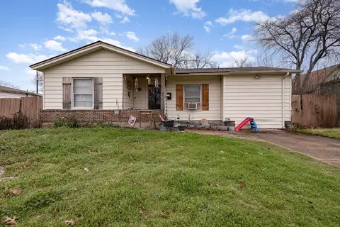 1209 Sylvan Dr, Garland, TX 75040