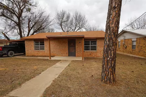 1810 Vine, Brownwood, TX 76801