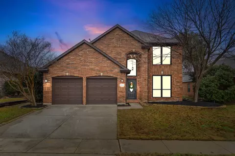 2304 Norwich St, Flower Mound, TX 75028