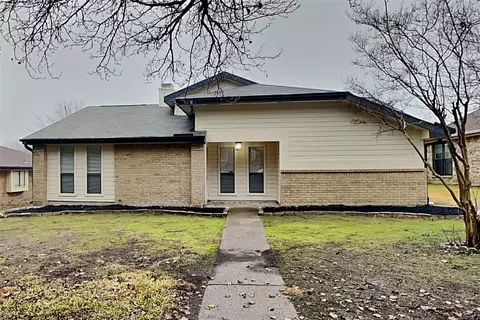 2016 Sancerre Ln, Carrollton, TX 75007