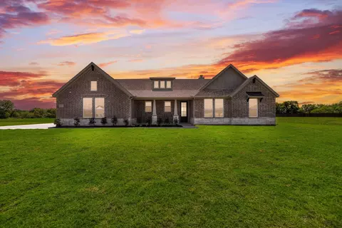 2432 Blackjack Oak Rd, Terrell, TX 75161