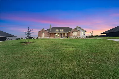 5 Louis Rd, Sherman, TX 75090
