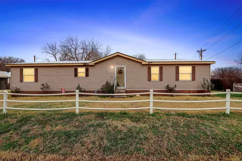3545 Oak Meadow St, Granbury, TX 76048