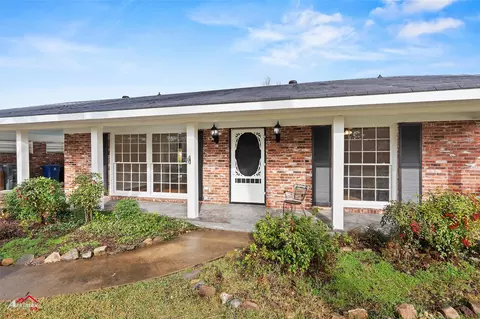 1743 Bayou Dr, Shreveport, LA 71105