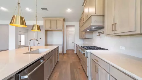 Kitchen - 709 Corsair Ct, Hurst, TX 76054 photo 2 of 3