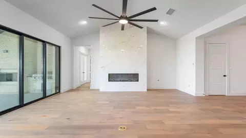 Living - 709 Corsair Ct, Hurst, TX 76054 photo 3 of 5