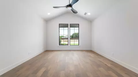 Other - 709 Corsair Ct, Hurst, TX 76054 photo 4 of 8