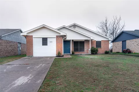1505 Reed St, Greenville, TX 75401