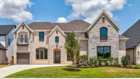 705 Corsair Ct, Hurst, TX 76054