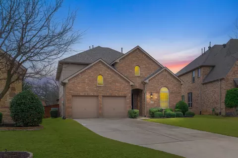 8512 Silverleaf Cir, Argyle, TX 76226