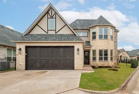2415 Vineyard Dr, Granbury, TX 76048
