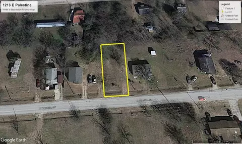 1213 E Palestine St, Mexia, TX 76667