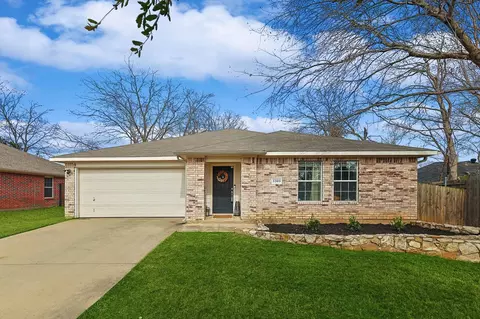 3309 Lance Ln, Denton, TX 76209
