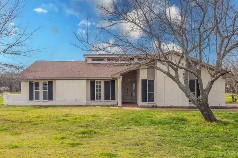 11208 Smallwood Dr, Burleson, TX 76028