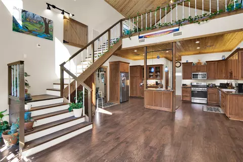 Entry Way - 263 Esquire Dr, Denison, TX 75021 photo 1 of 7